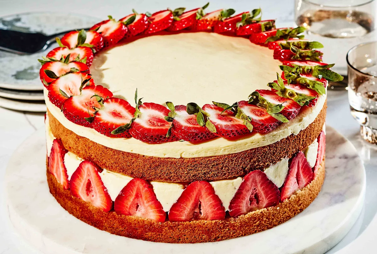 Health Advantages of Eating Sponge Cake